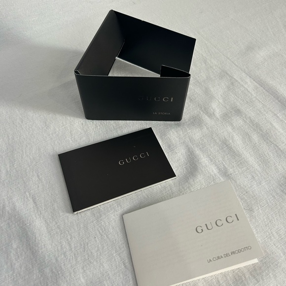 Gucci Shoulder Bag - Picture 9 of 9